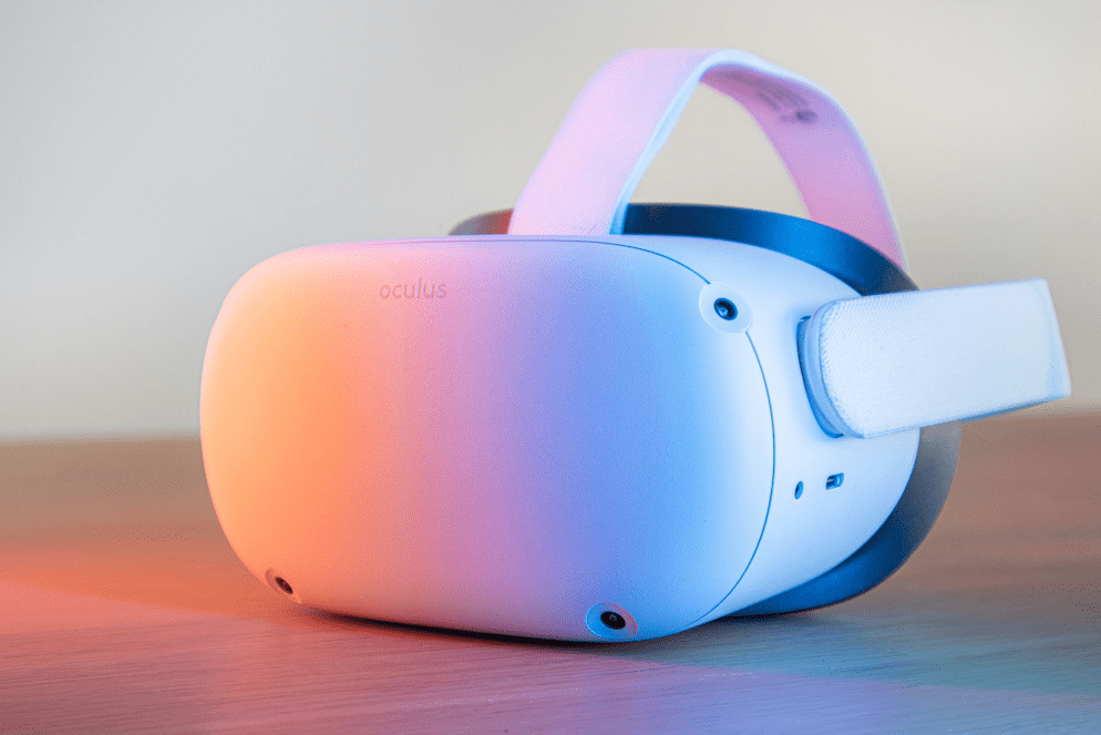 Oculus-Rift-VR-Equipment