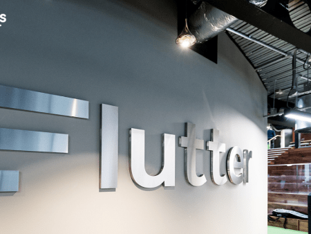 Flutter Lowers Expected Revenue From US Market by $370 Million