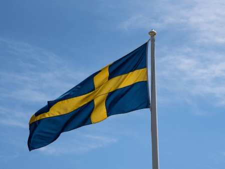 Sweden Considers Implementing a Ban on Credit Card Deposits