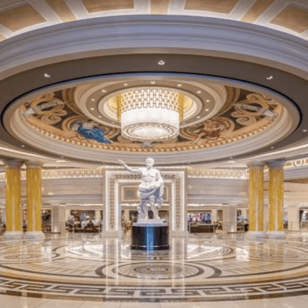 Caesars Brings Rev. Al Sharpton into Times Square Casino Bid