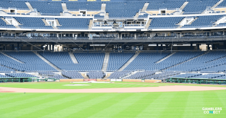 Yomiuri Giants Players Cleared in Online Gambling Case