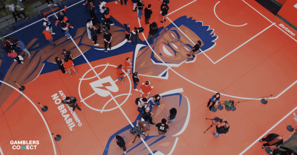 Betano Ambassador Gianis Antetokounmpo Unveils New Basketball Court in Rio