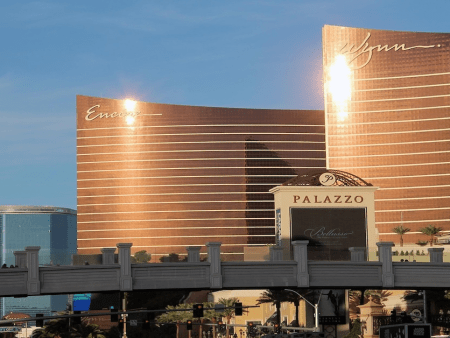 Wynn Resorts Reports Flat Q2 Revenue Amid Profitability Concerns
