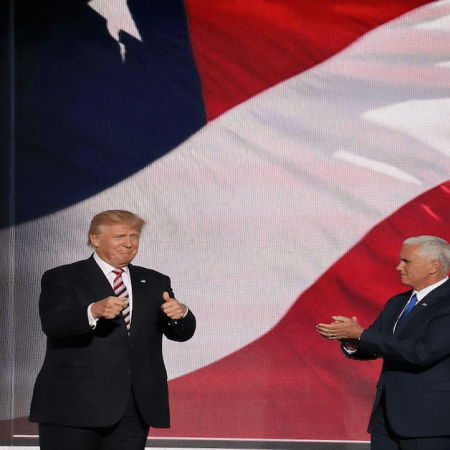 Trump-Linked WLFI Crypto Token Goes Public After $700M Private Sale