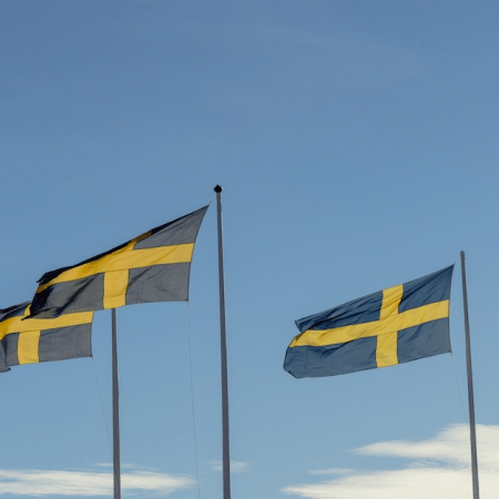 Spelinspektionen Reports Decline in Licensed Online Casino Play for 2024