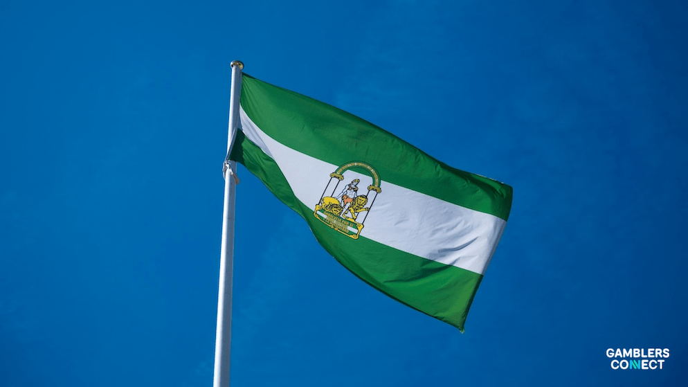 The flag of Andalusia, representing the region's commitment to the Third Andalusian Plan on Drugs and Addictions and its unified prevention network.