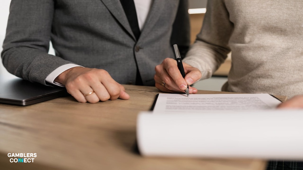 A conceptual graphic showing the Hub88 API dashboard integrating new slot content from providers like Big Daddy Gaming.