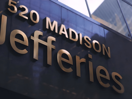 Jefferies Forecasts 5.3% Growth for Macau GGR in 2026