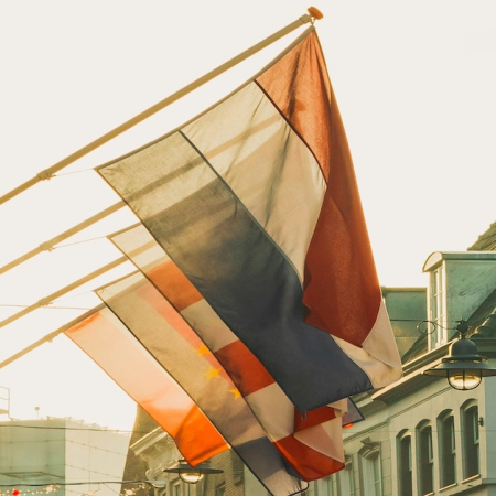 Dutch Gaming Authority Clarifies “Role Model” Ban: Influencers and Streamers Facing Total Prohibition