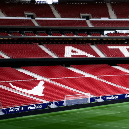 Live: Real Betis and Atlético Madrid Battle for Final Semi-Final Spot