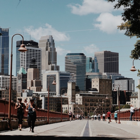 Minnesota Lawmakers Move to Ban Sweepstakes Casinos and Prediction Markets