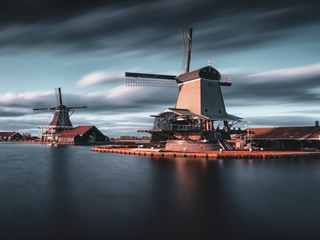 Dutch Regulator Cracks Down on Illegal “MVP” and Youth Betting Markets