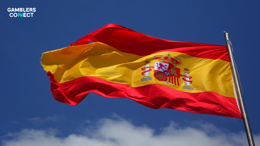 Octoplay and PokerStars logo integration on a dark green background with a stylized white octopus icon.