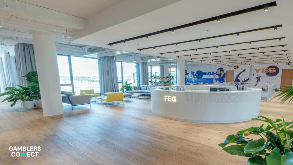 FEG CEO Dieter John describes the TOPsport acquisition as a "decisive step" in the company's growth strategy.