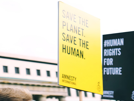 Amnesty International Ties Cambodian Licensed Casinos to Abusive Scam Compounds