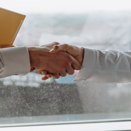 ICONIC21 and Lynon Forge Strategic Alliance to Scale Global Content Distribution