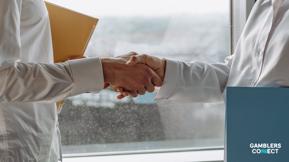 ICONIC21 and Lynon have joined forces to deliver a versatile portfolio of live casino and RNG titles to global operators.