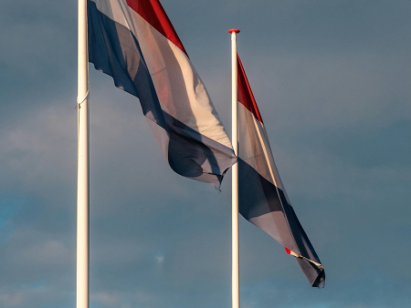 Dutch Regulator Targets Holland Casino and Vbet for Illegal “Own Goal” Betting Markets