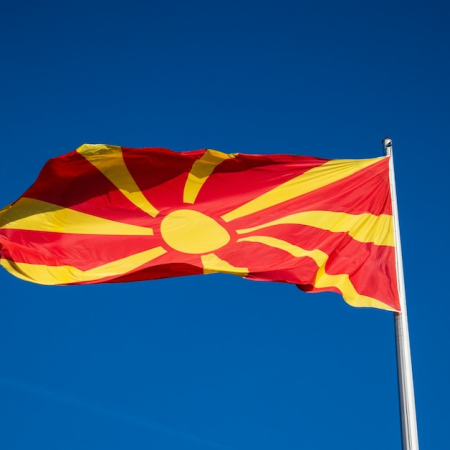 North Macedonian Gaming Reform Stalls in Parliament Amid Controversy Over 500-Meter Rule