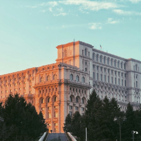 Romania Intensifies Enforcement Against Illegal iGaming: 300+ Websites Blacklisted in 12 Months
