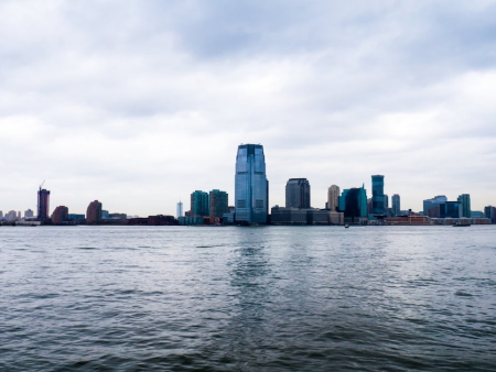 Strive Gaming Secures Resorts World Partnership for New Jersey Online Casino Launch