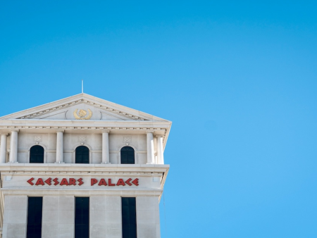 Caesars and Tilman Fertitta Extend Exclusivity in Landmark $18 Billion Takeover Talks