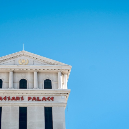 Caesars and Tilman Fertitta Extend Exclusivity in Landmark $18 Billion Takeover Talks