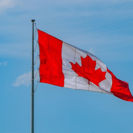 bet365 and BetVictor Register for Alberta iGaming Market Ahead of July Launch