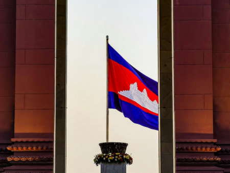 Senate President Hun Sen Demands Outright Asset Seizures for Corrupt Anti-Scam Officials