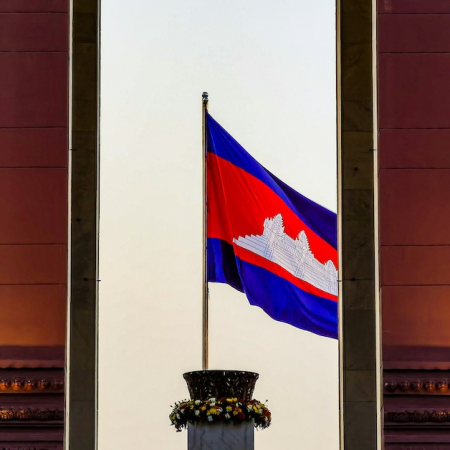 Senate President Hun Sen Demands Outright Asset Seizures for Corrupt Anti-Scam Officials