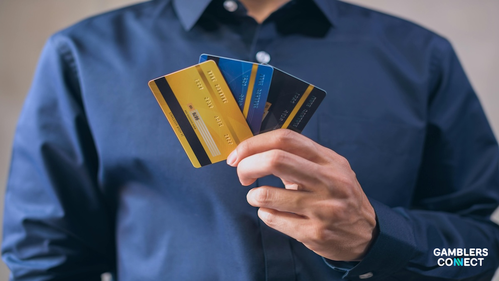 Protection Showdown: Credit Cards vs Debit Cards First Deposit