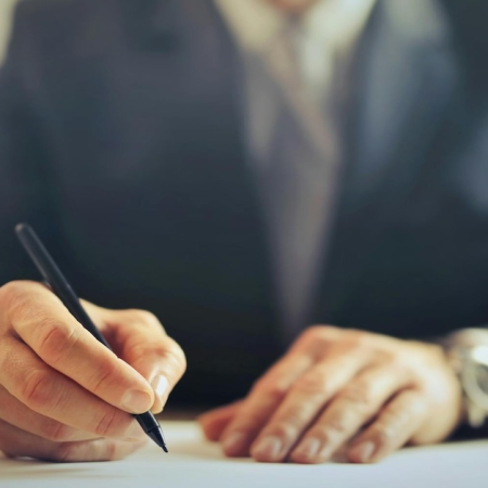 Gentoo Media CFO Mads Albrechtsen Resigns Following Strategic Platform Realignment