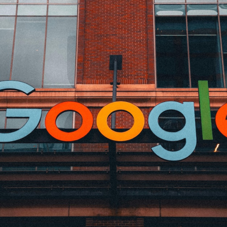 Google Ads Updates Gambling Policy for Alberta Ahead of July Market Launch