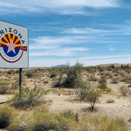 Arizona Reopens Sportsbook Licensing Window Amid Rising Pressure from Federal Prediction Markets