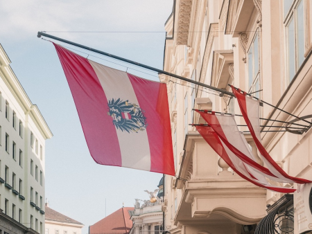 Final Austrian iGaming Negotiations Spark Intense Conflict Over Offshore Cooling-Off Clause