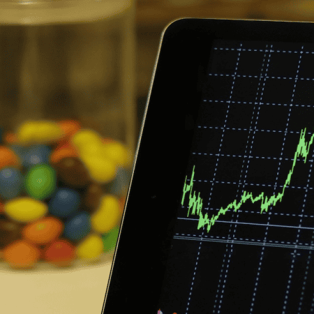 DraftKings Equities Surge Over 7% on Record $3.1 Billion Prediction Market Traded Volume