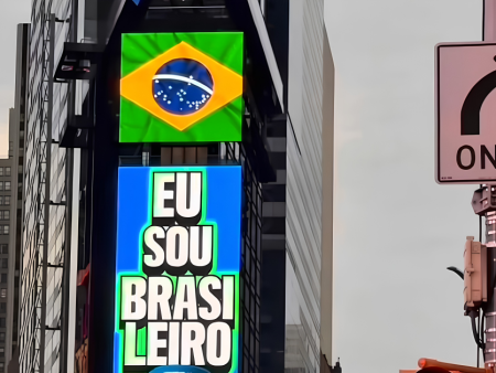 Esportes da Sorte Illuminates Times Square with Crowdsourced World Cup Fan Chants