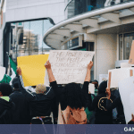 San Francisco Protesters Gather Outside Ripple Co-Founder Chris Larsen’s Home Over Police Surveillance Funding
